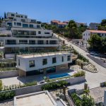 MODERNA VILA III DRUGI RED DO MORA